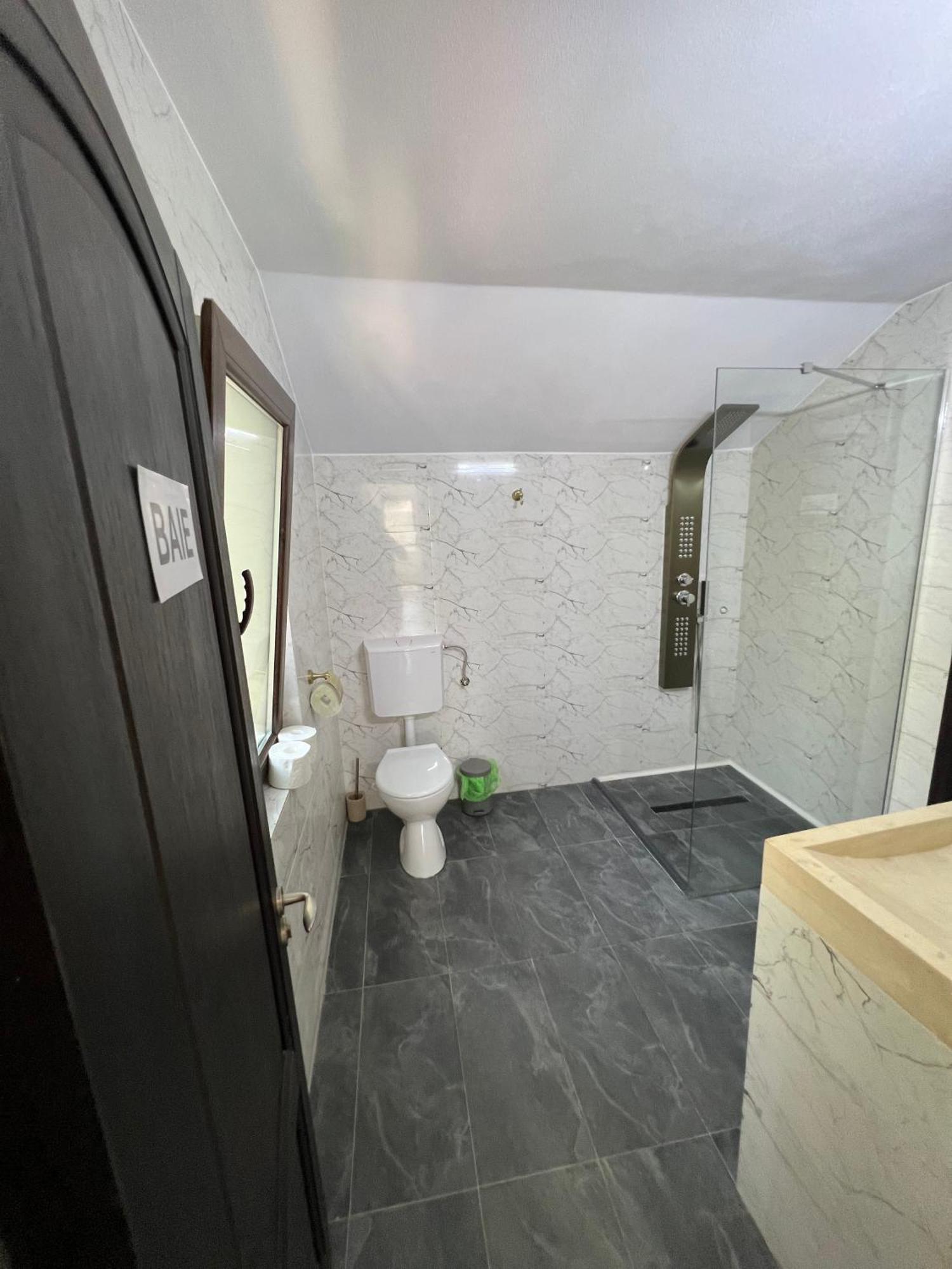 Accommodation Casa Luca Horezu Εξωτερικό φωτογραφία